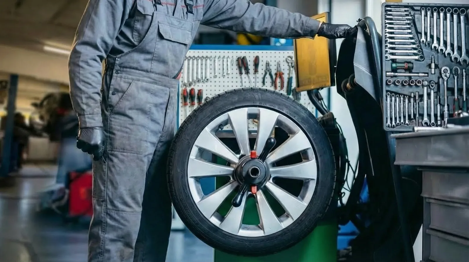 Βουλκανιζατέρ — ελαστικά Opel